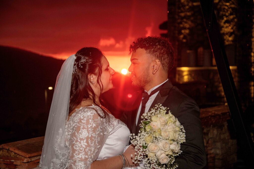 gli sposi al tramonto